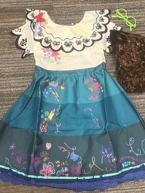Disney Encanto Mirabel Costume Dress by Trish Scully W/ Wig & glasses Sz 10